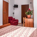 Hotel La Caravella 3*