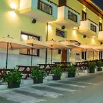 La Caravella 3*